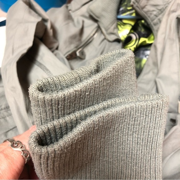 Fox Racing Light Grey Bomber Lightweight Jacket Size Medium - Picture 10 of 15